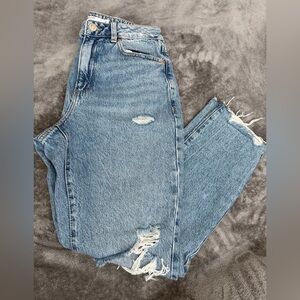 Light-wash Garage "Mom Jeans"